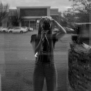 Meet your Posher, Annaika